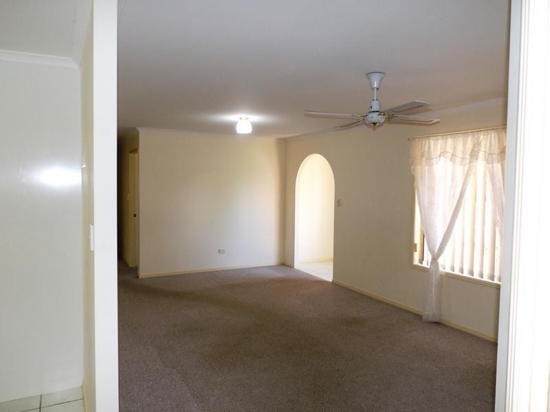 1 Durham Court, Kawungan QLD 4655