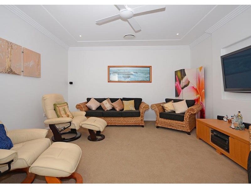 219 Long St, Pialba QLD 4655