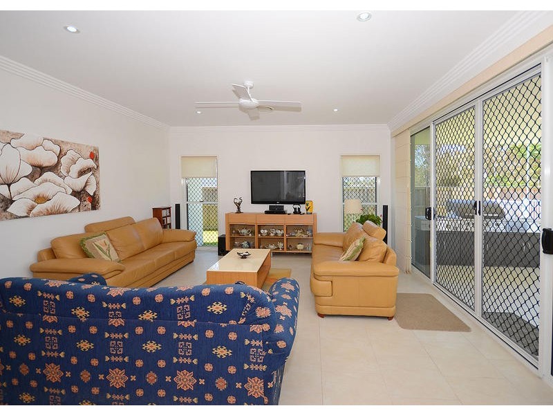 219 Long St, Pialba QLD 4655