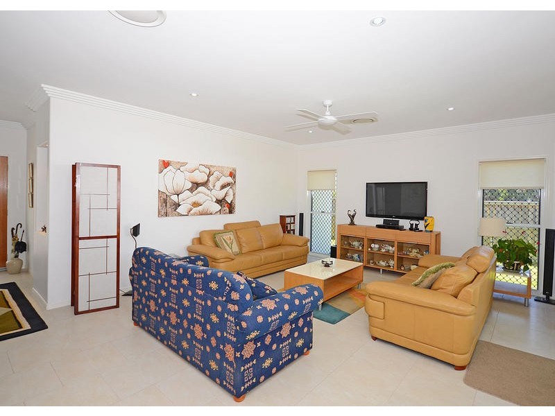 219 Long St, Pialba QLD 4655