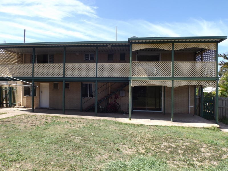 8 Leith St, Pialba QLD 4655
