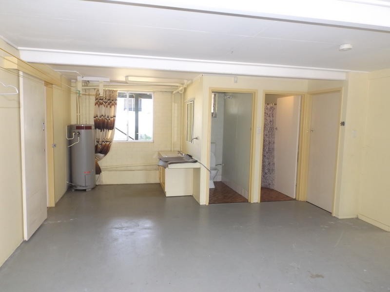 8 Leith St, Pialba QLD 4655