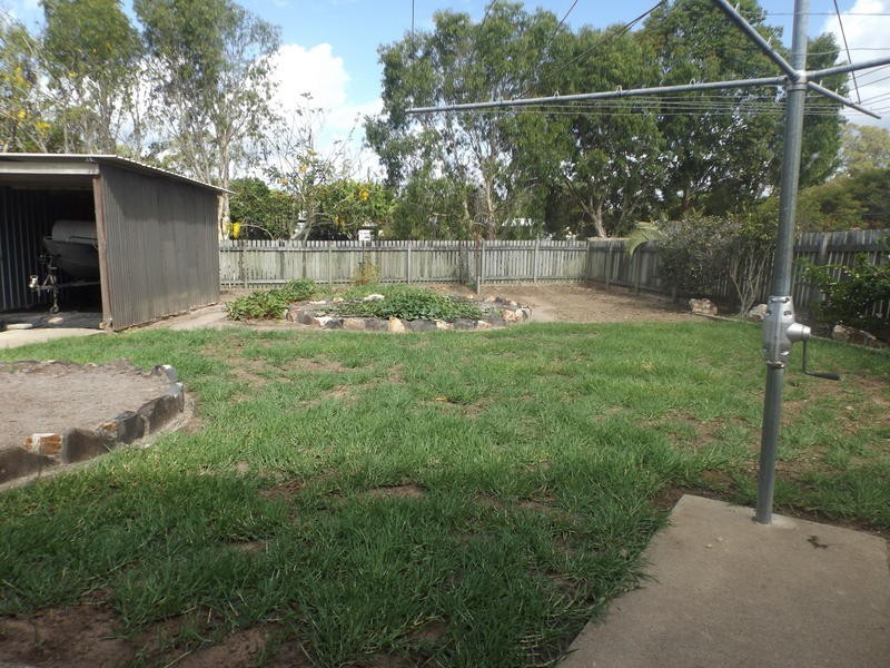 6 Banksia Park Drive, Scarness QLD 4655