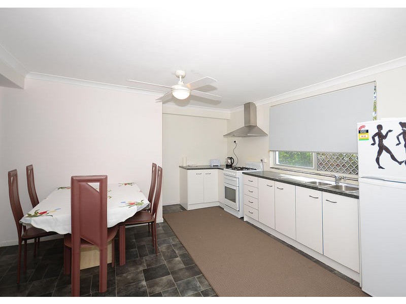57 Hibiscus Street, Urangan QLD 4655
