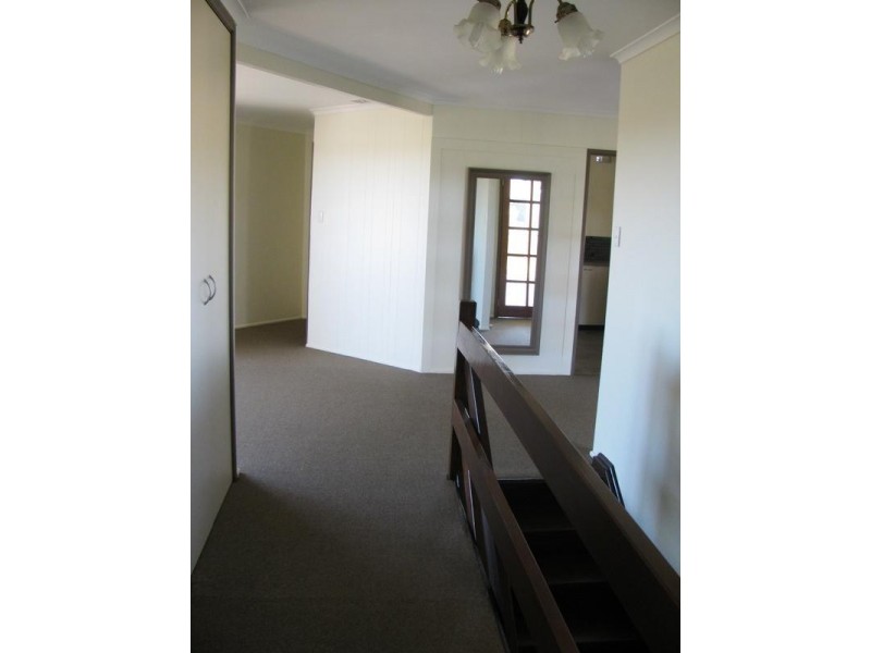 69 Hillcrest Ave, Scarness QLD 4655