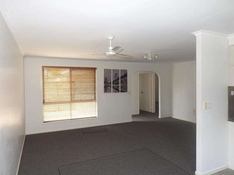 34 Cedar Crescent, Kawungan QLD 4655