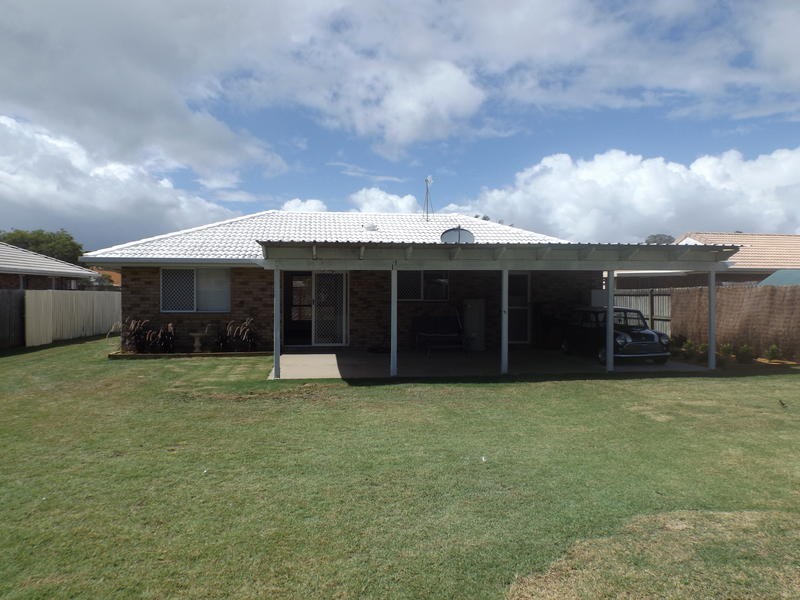 34 Cedar Crescent, Kawungan QLD 4655