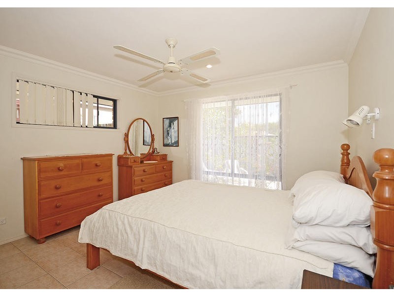 20 Cooloola Crescent, Urangan QLD 4655