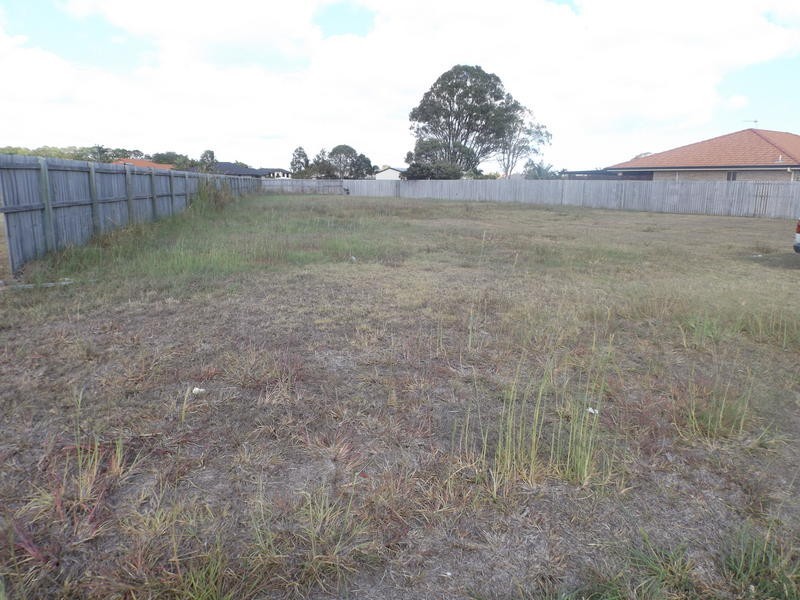 42 St Joseph Drive, Urraween QLD 4655