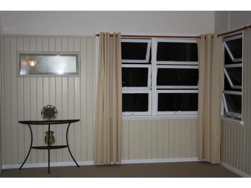 82 Exeter St, Torquay QLD 4655