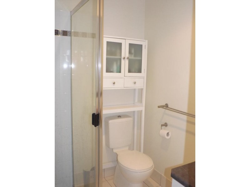 1/ 205 Pulgul St, Urangan QLD 4655