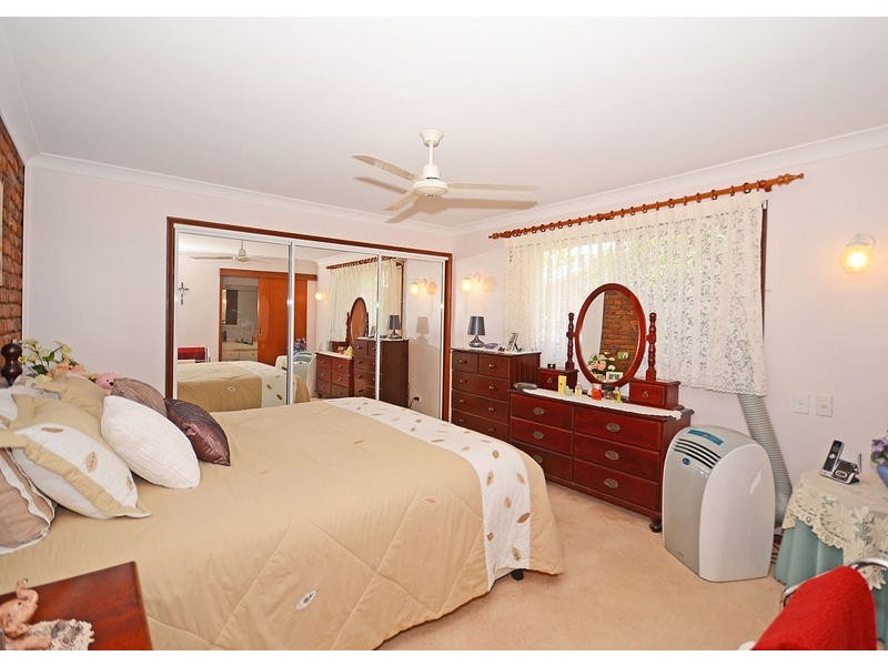 9 Magnolia St, Kawungan QLD 4655