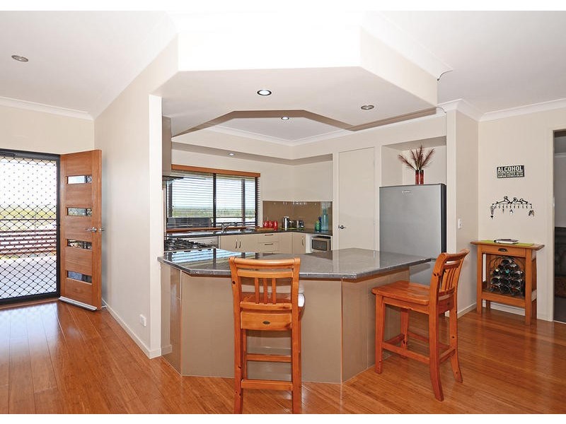 10 Sunad Ct, Nikenbah QLD 4655