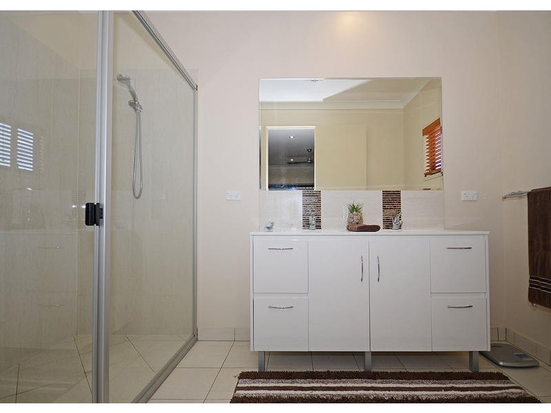 10 Sunad Ct, Nikenbah QLD 4655