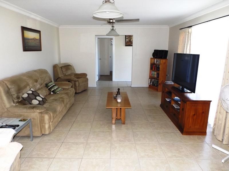 22 Mc Nally St, Scarness QLD 4655