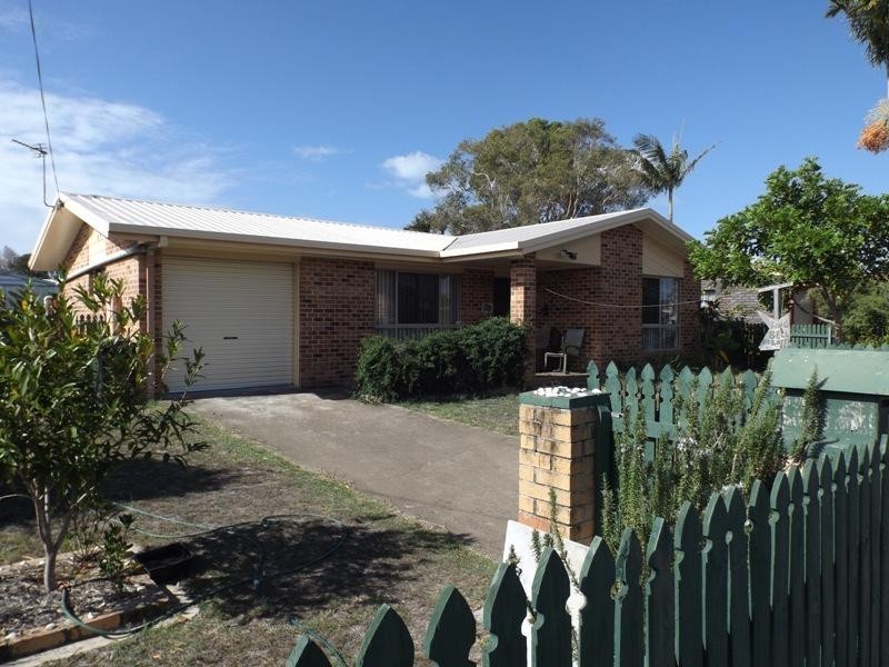 10 Nullor St, Scarness QLD 4655