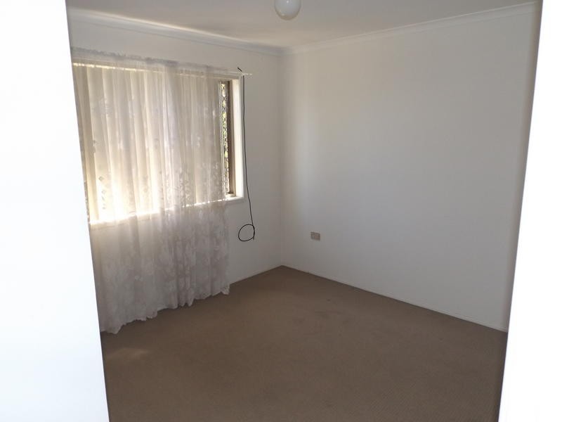 10 Nullor St, Scarness QLD 4655
