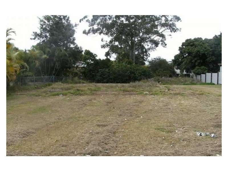 104 Torquay Rd, Scarness QLD 4655