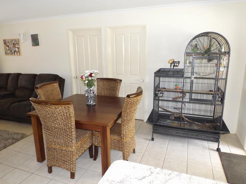 6 Kestrel Ct, Eli Waters QLD 4655