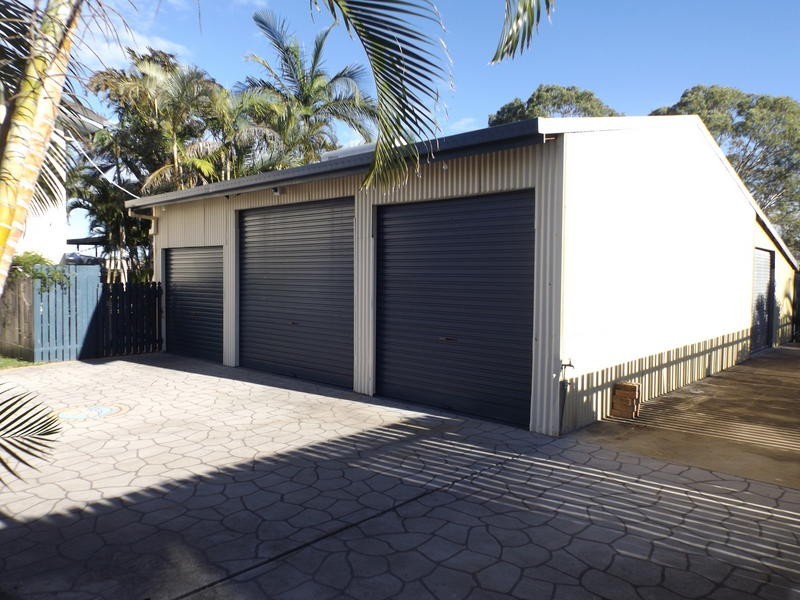 91 Urangan St, Torquay QLD 4655