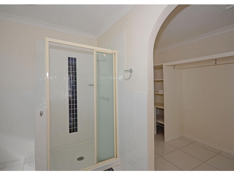 91 Urangan St, Torquay QLD 4655