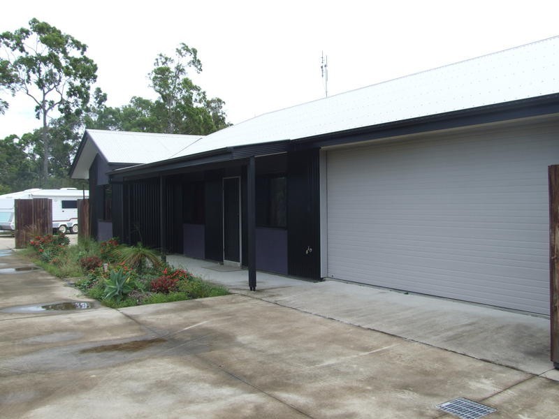 213 Pulgul St, Urangan QLD 4655