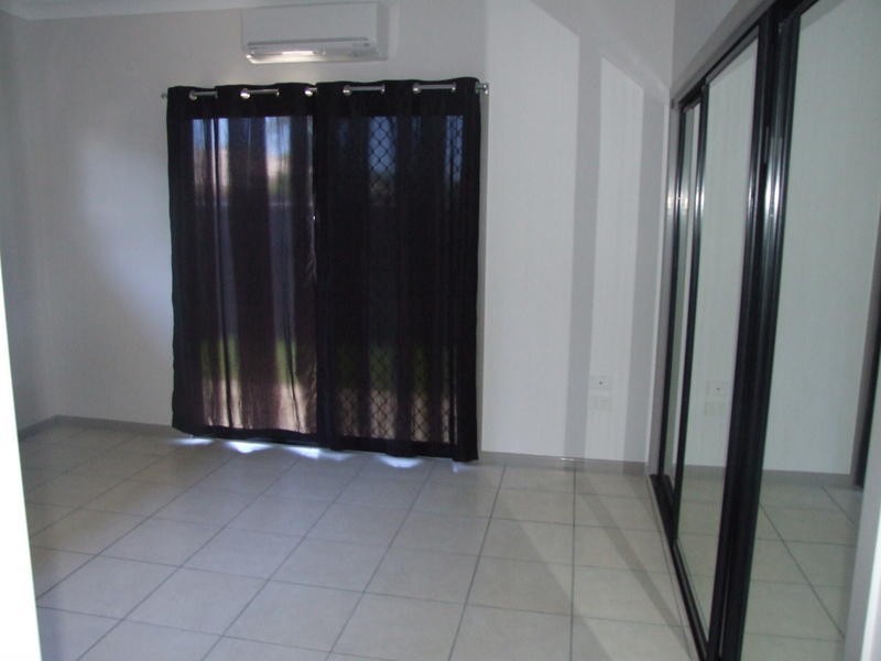 213 Pulgul St, Urangan QLD 4655