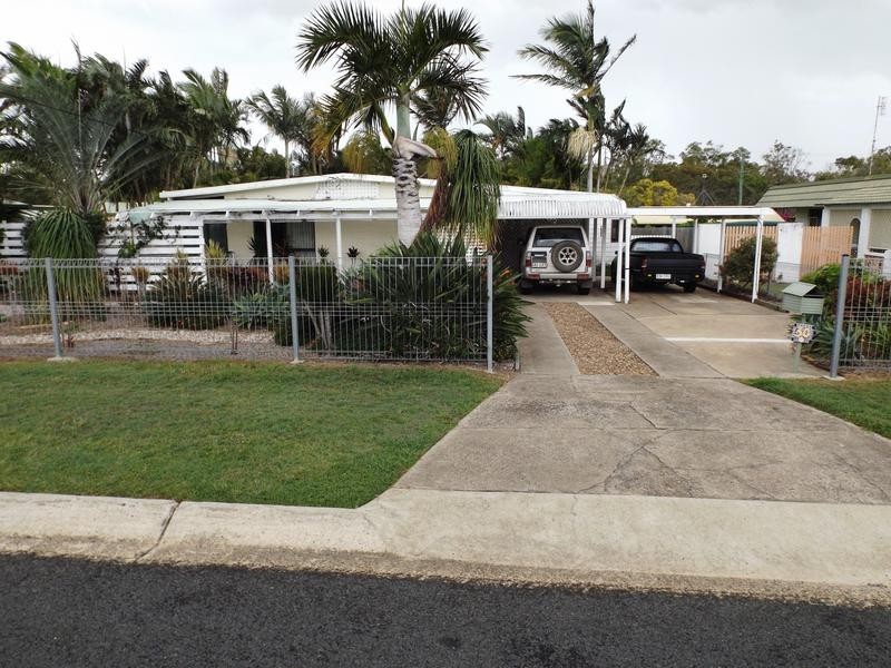 30 Drummond St, Urangan QLD 4655