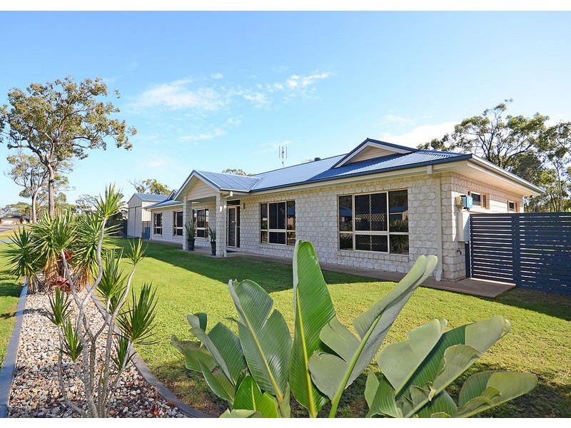 1 Heathland Ave, Wondunna QLD 4655