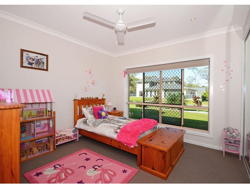 1 Heathland Ave, Wondunna QLD 4655