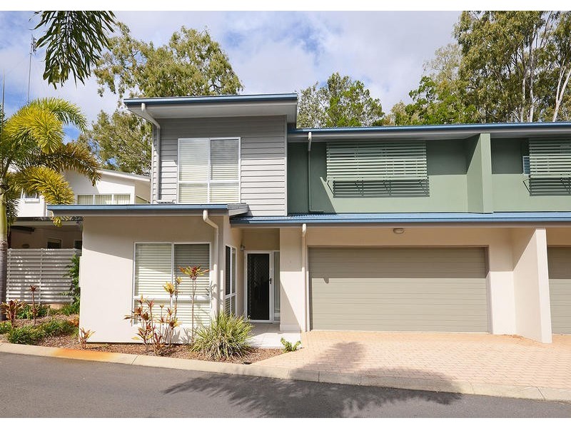1/ 71 Elizabeth St, Urangan QLD 4655