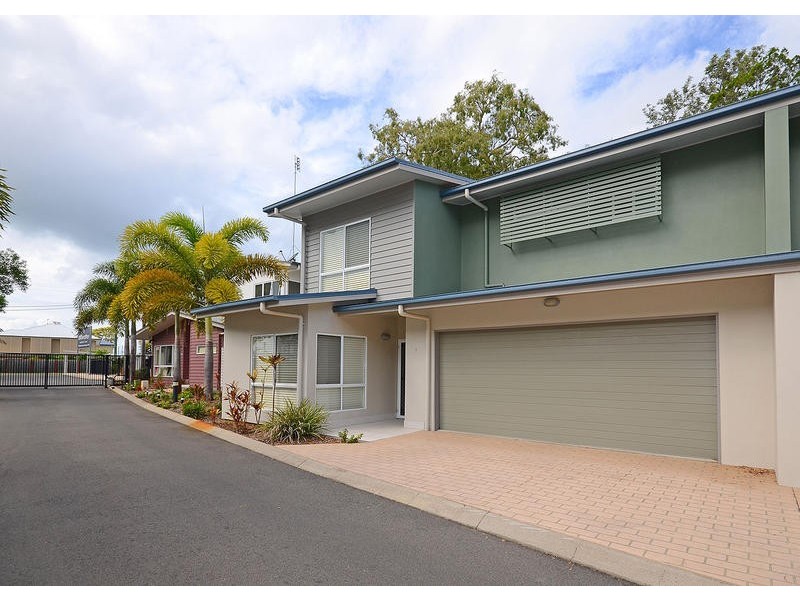 1/ 71 Elizabeth St, Urangan QLD 4655