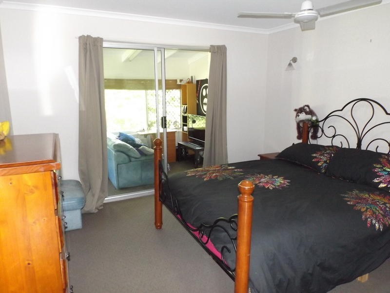 4 Eugenia Way, Kawungan QLD 4655