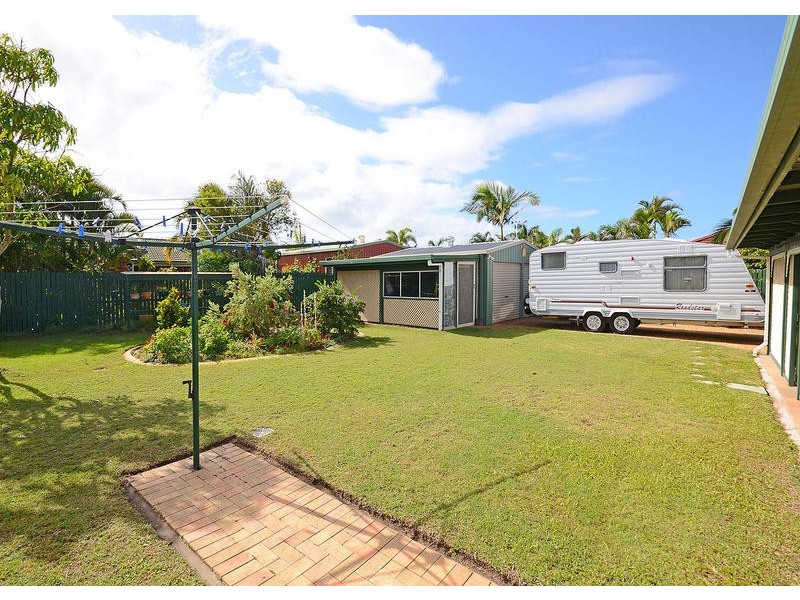 57 Bowerbird Ave, Eli Waters QLD 4655