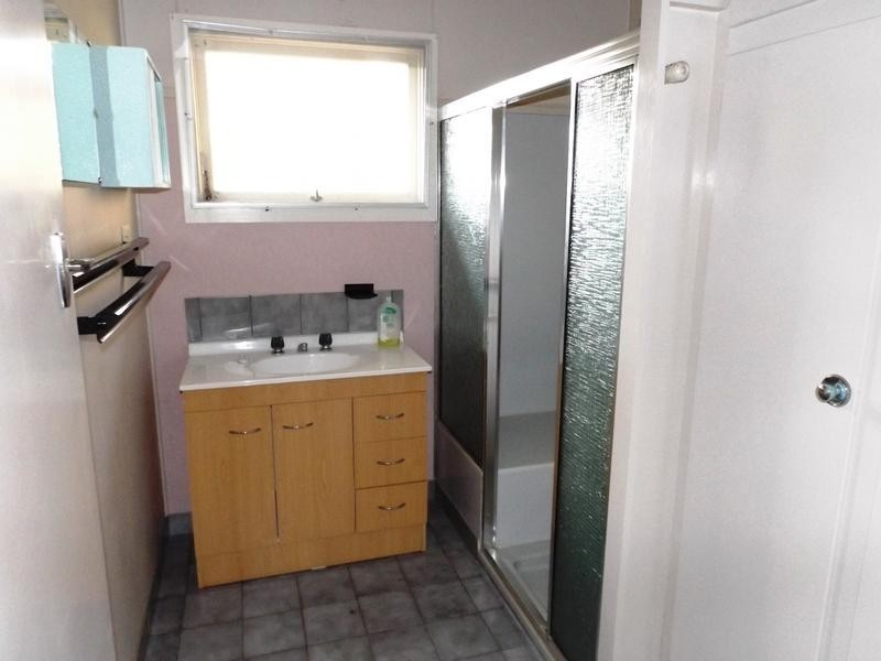 152 Long St, Point Vernon QLD 4655