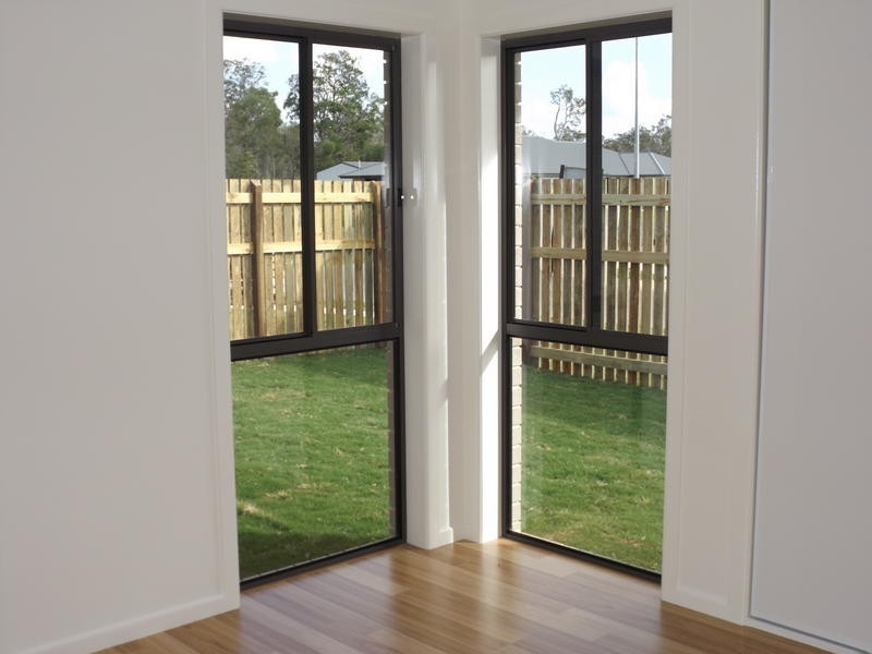 1 Chani Close, Urangan QLD 4655