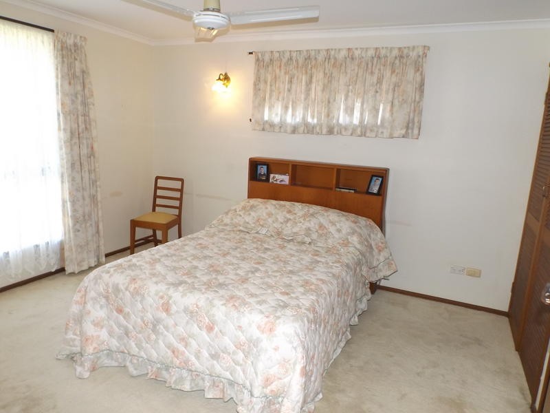 24 Moonlight Ave, Torquay QLD 4655