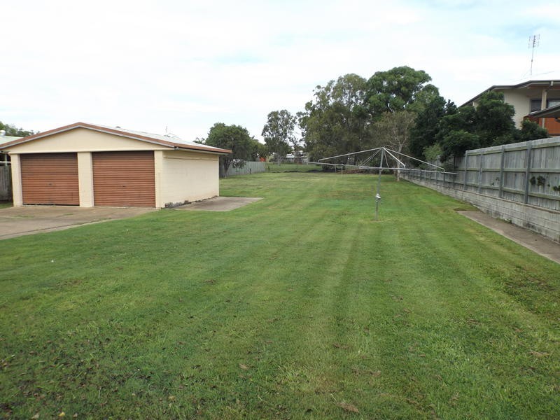 11 Totness St, Scarness QLD 4655