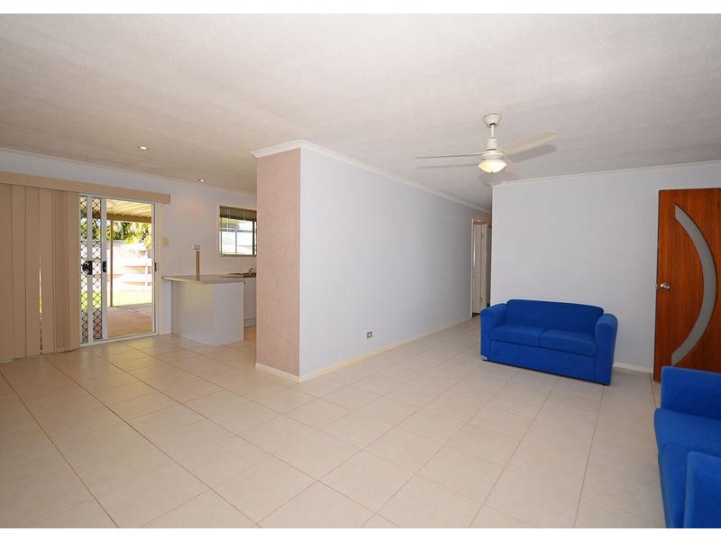 10 Galatea St, Point Vernon QLD 4655