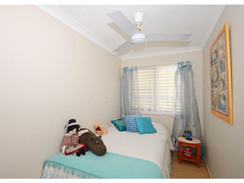 9 Barry St, Torquay QLD 4655