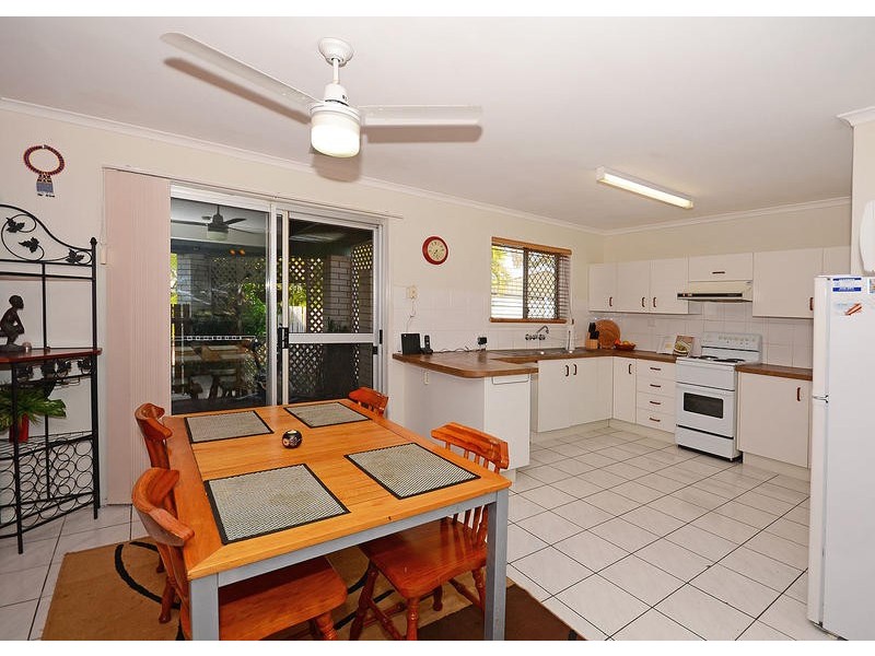 19 Moonlight Ave, Torquay QLD 4655