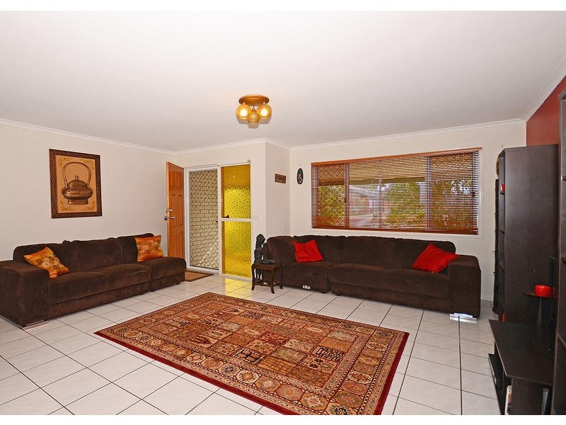 19 Moonlight Ave, Torquay QLD 4655