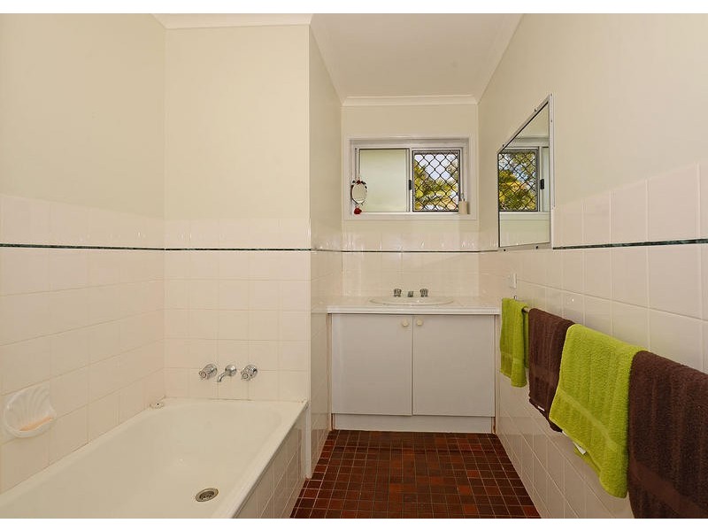 19 Moonlight Ave, Torquay QLD 4655