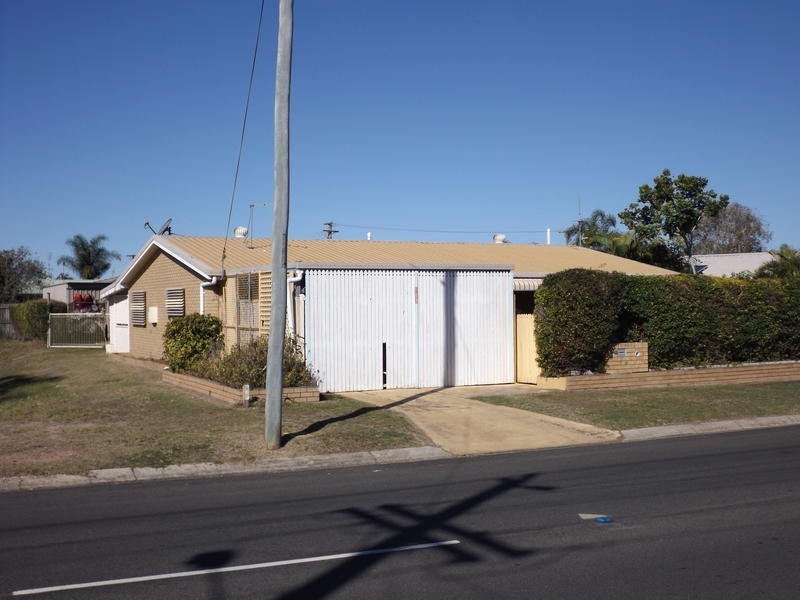 100 Denmans Camp Rd, Torquay QLD 4655