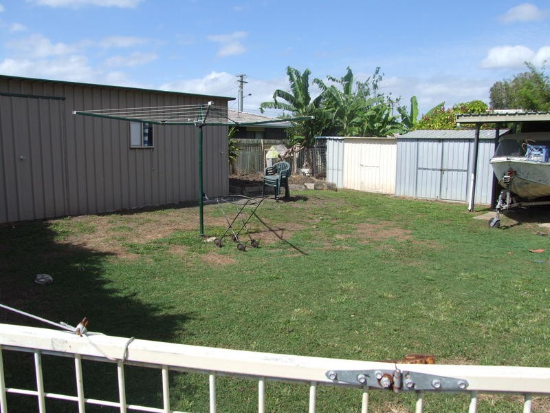 100 Denmans Camp Rd, Torquay QLD 4655