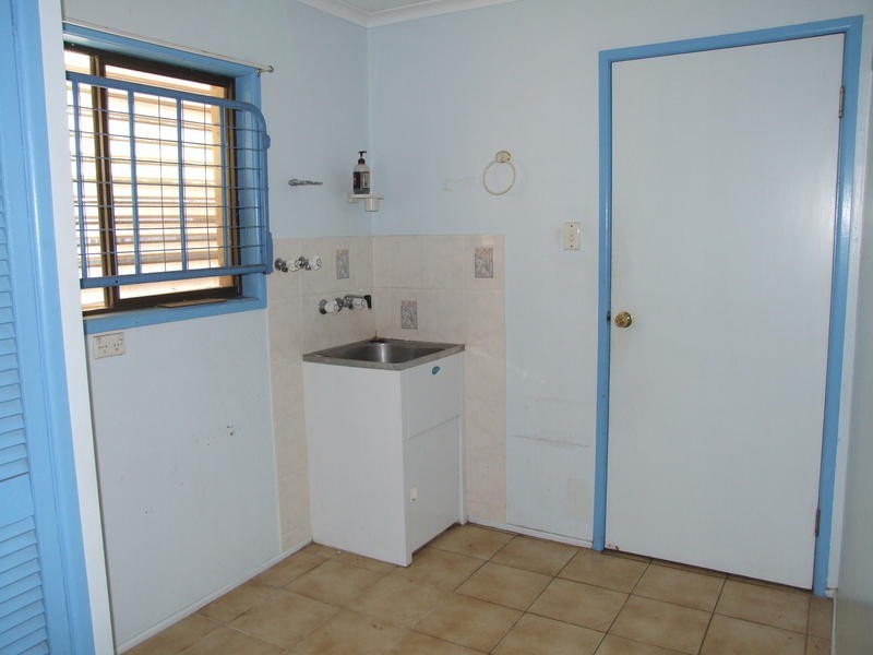 100 Denmans Camp Rd, Torquay QLD 4655