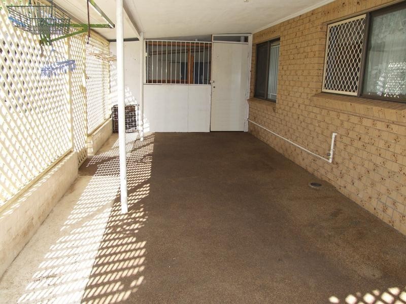 100 Denmans Camp Rd, Torquay QLD 4655