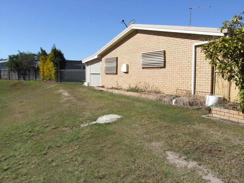100 Denmans Camp Rd, Torquay QLD 4655