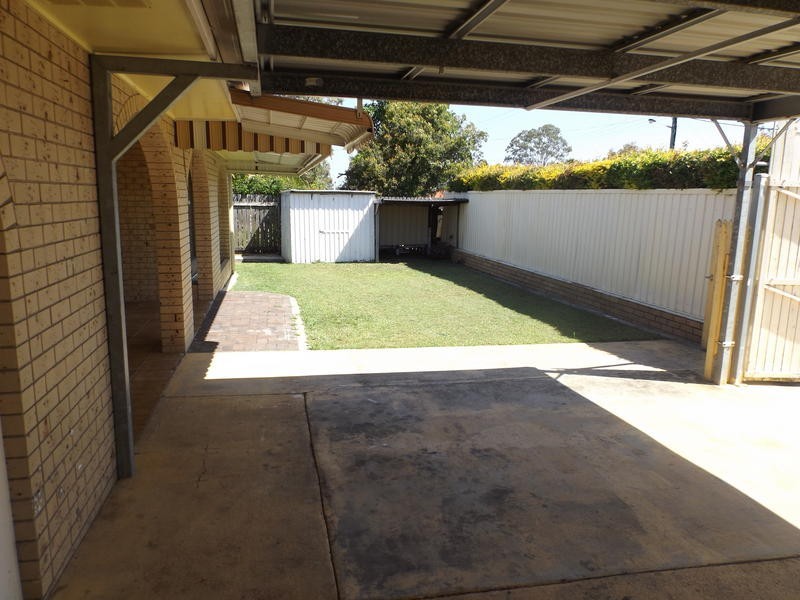 100 Denmans Camp Rd, Torquay QLD 4655