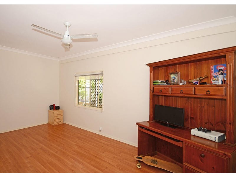 20 Oslove Dr, Booral QLD 4655